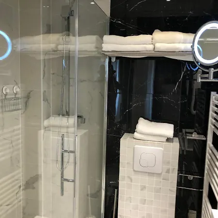 Hainaut Xixeme- Equipe! Apartment *