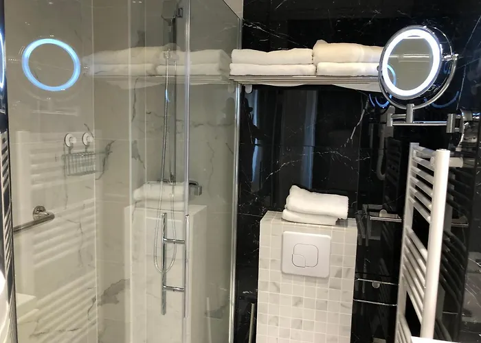 Hainaut Xixeme- Equipe! 아파트 *